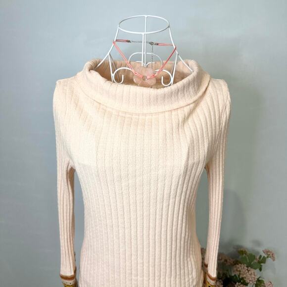 Stunning baby pink Free People long sleeve ribbed henley thermal sweater top - Picture 3 of 7